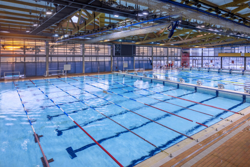 CNB17_PiscinaInterior_1