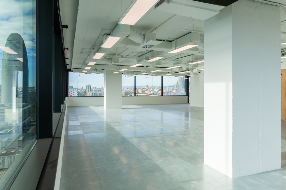 16_CONSTRUCIA TORRE LLACUNA__16-02-2025__-IMG_3387