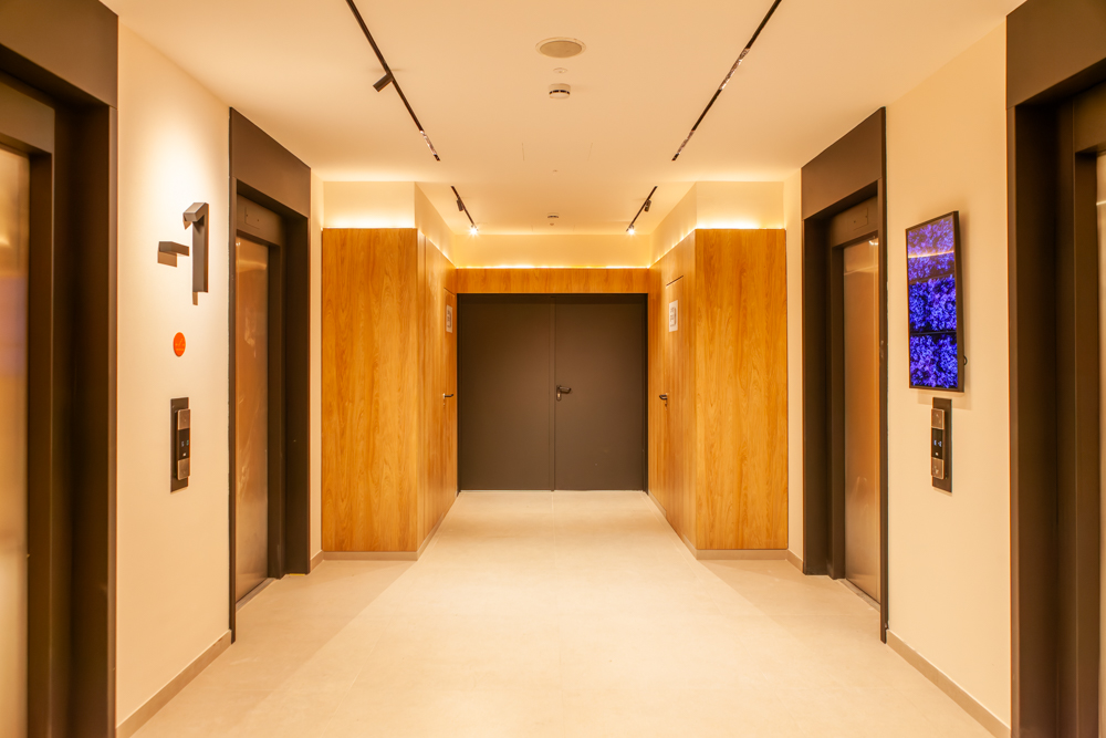 24_CONSTRUCIA TORRE LLACUNA__16-02-2025__-IMG_3475