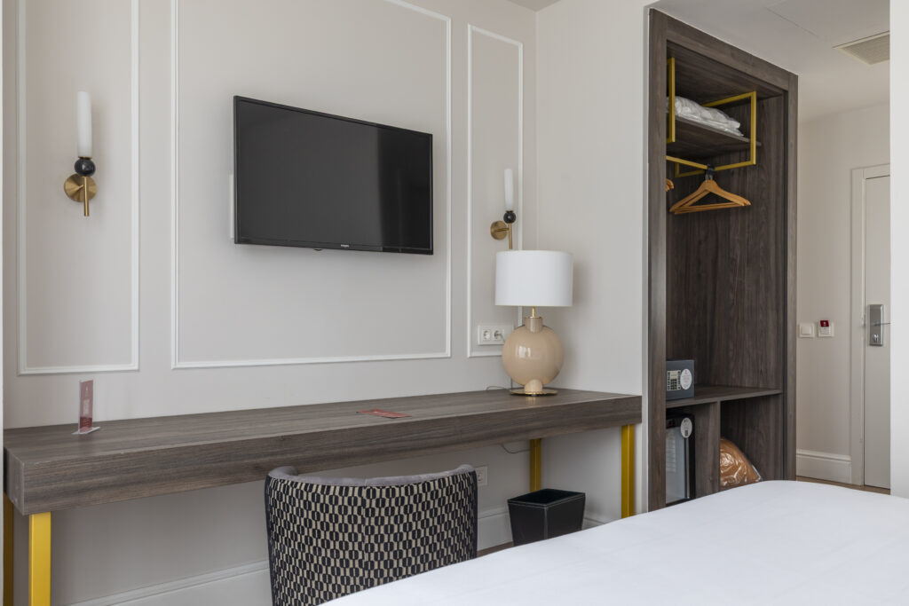 2419_Construcia Exe 033